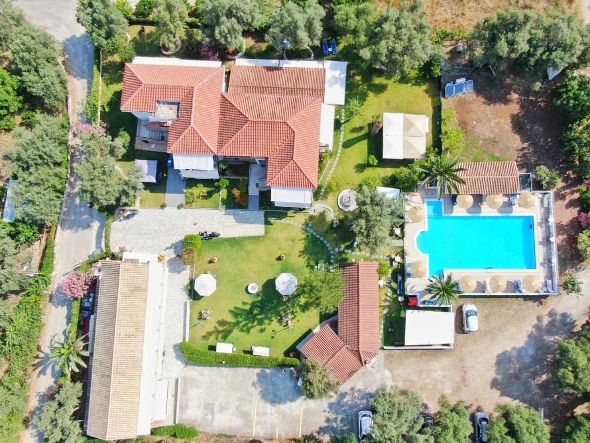 Aparthotel Alexaria Holidays 3*