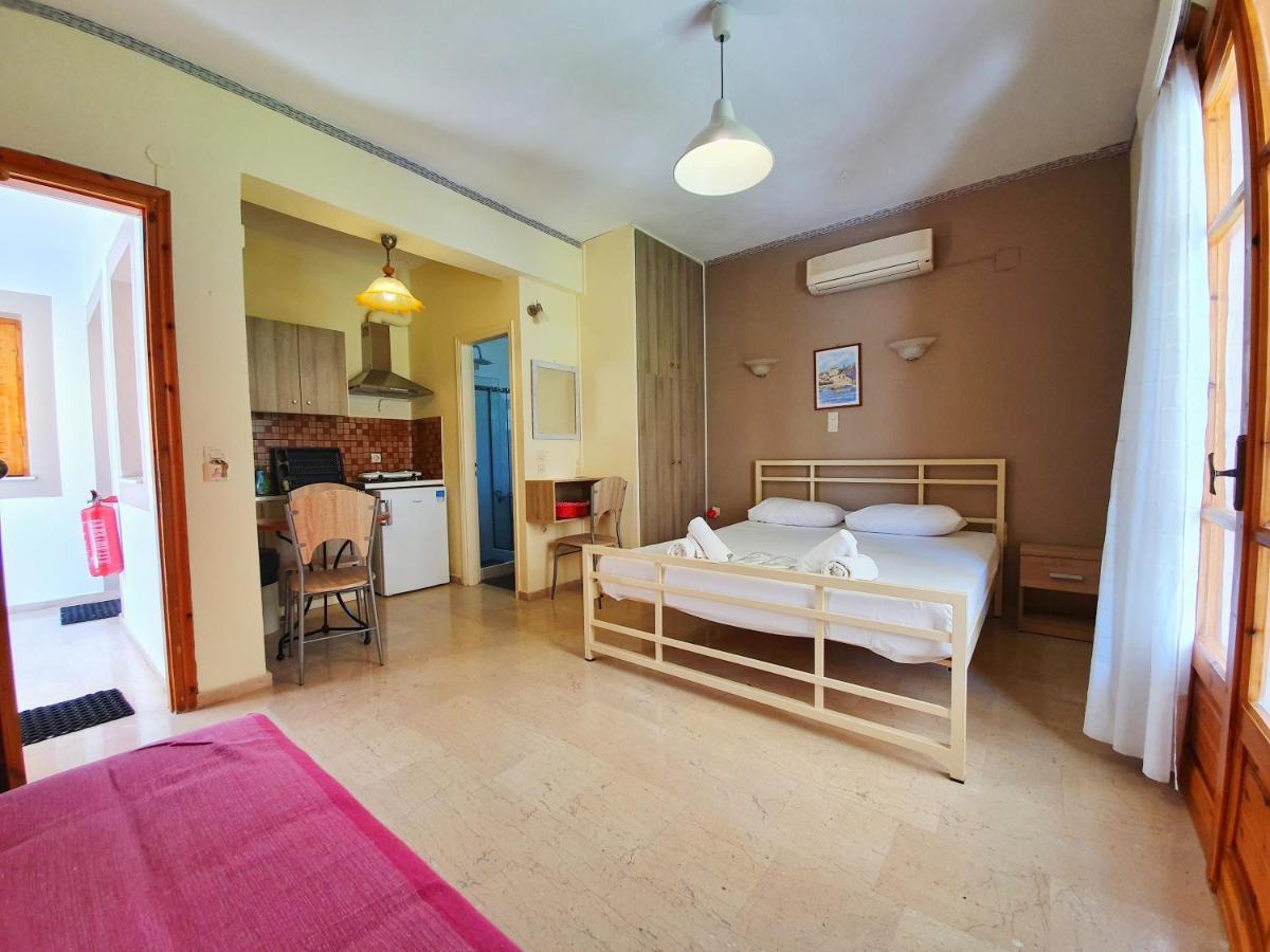 Aparthotel Alexaria Holidays Frínion