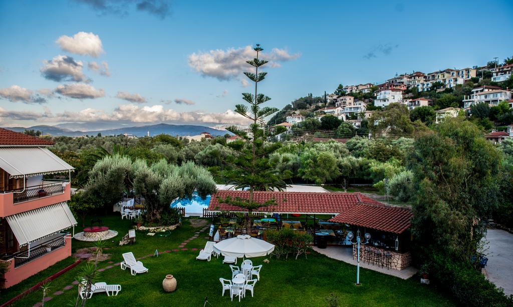 Alexaria Holidays Aparthotel 3*